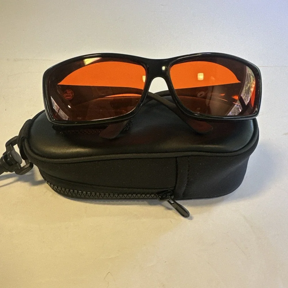 Sun Glasses Black Cocoons polarized  Flex2Fit  Amber Lenses Sunglasses
